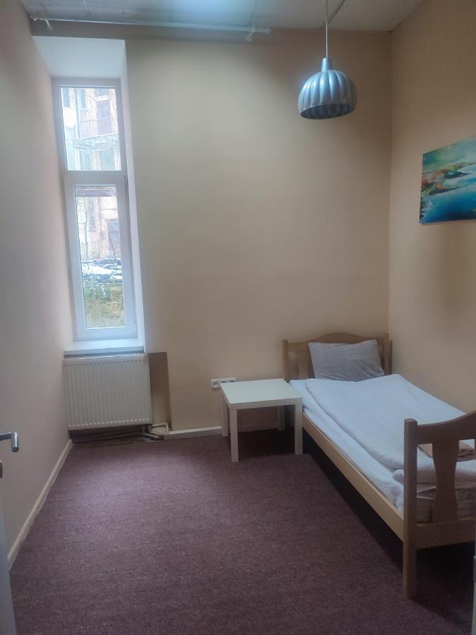 Hostel Best Time Lviv Buitenkant foto