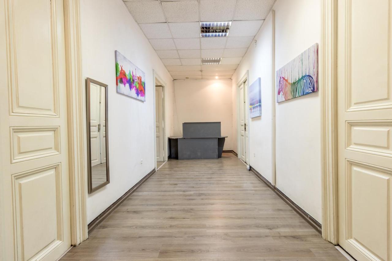 Hostel Best Time Lviv Buitenkant foto